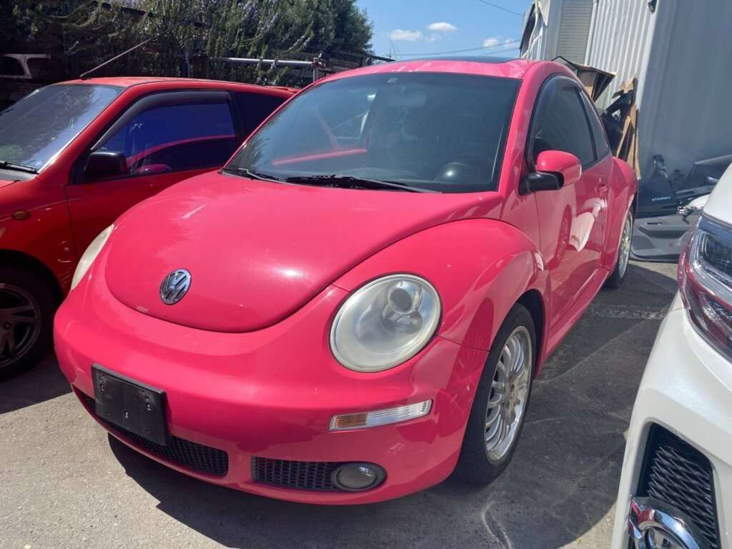フォルクスワーゲン ニュービートルlz 黒革シートヒーターサンルーフバックセンサ バービーピンク 茨城のニュービートル と欧州車専門の中古車販売店r Shop